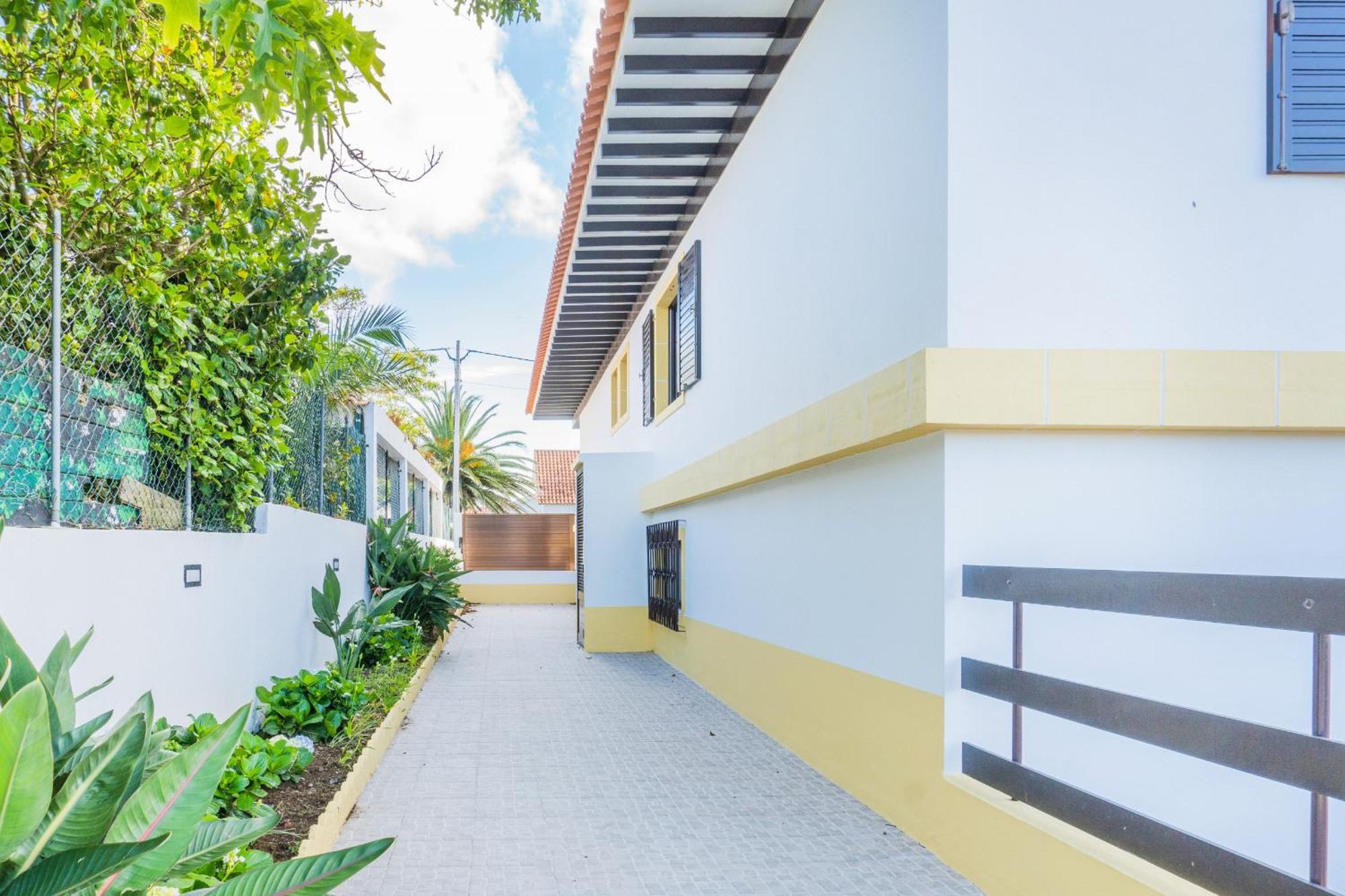 Pinheiro Sun&Beach House Ponta Delgada 외부 사진